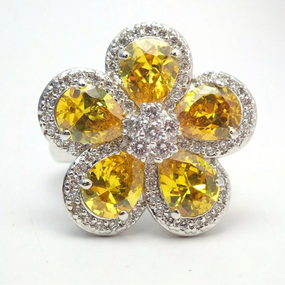 Joan Boyce Yellow and Silver Flower Ring size 6